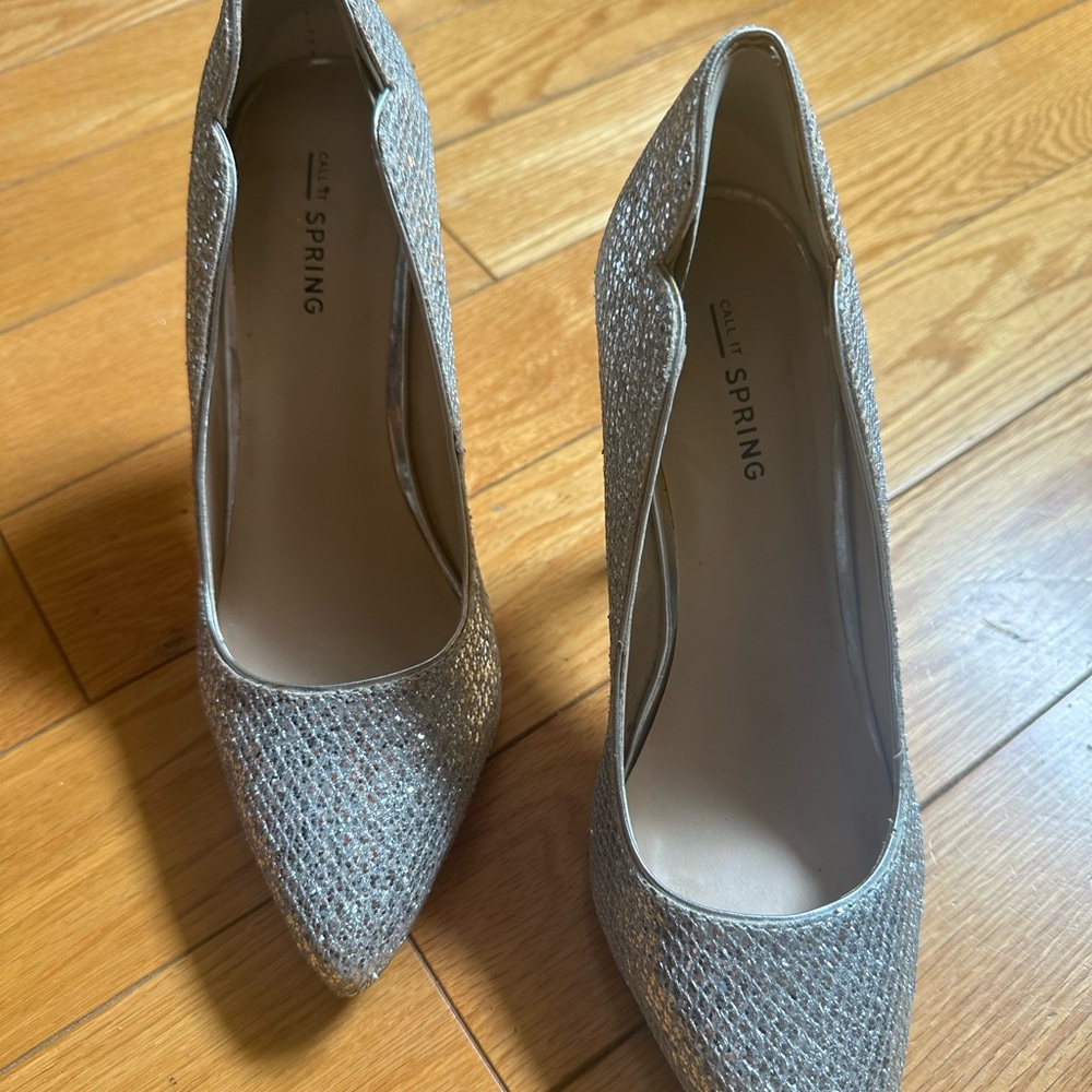 Silver Pumps